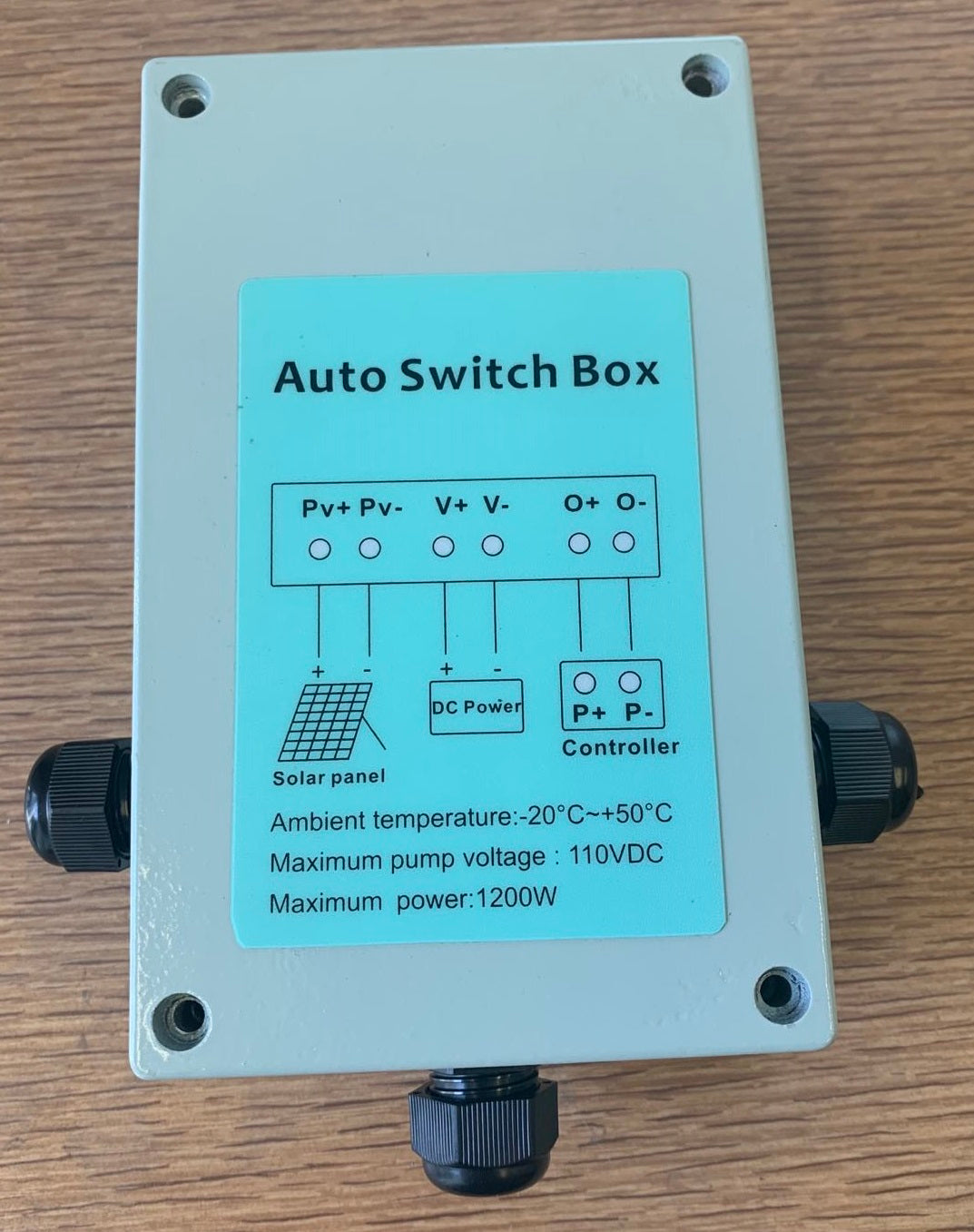 Solar / DC  Auto Switch Front - Tuhorse