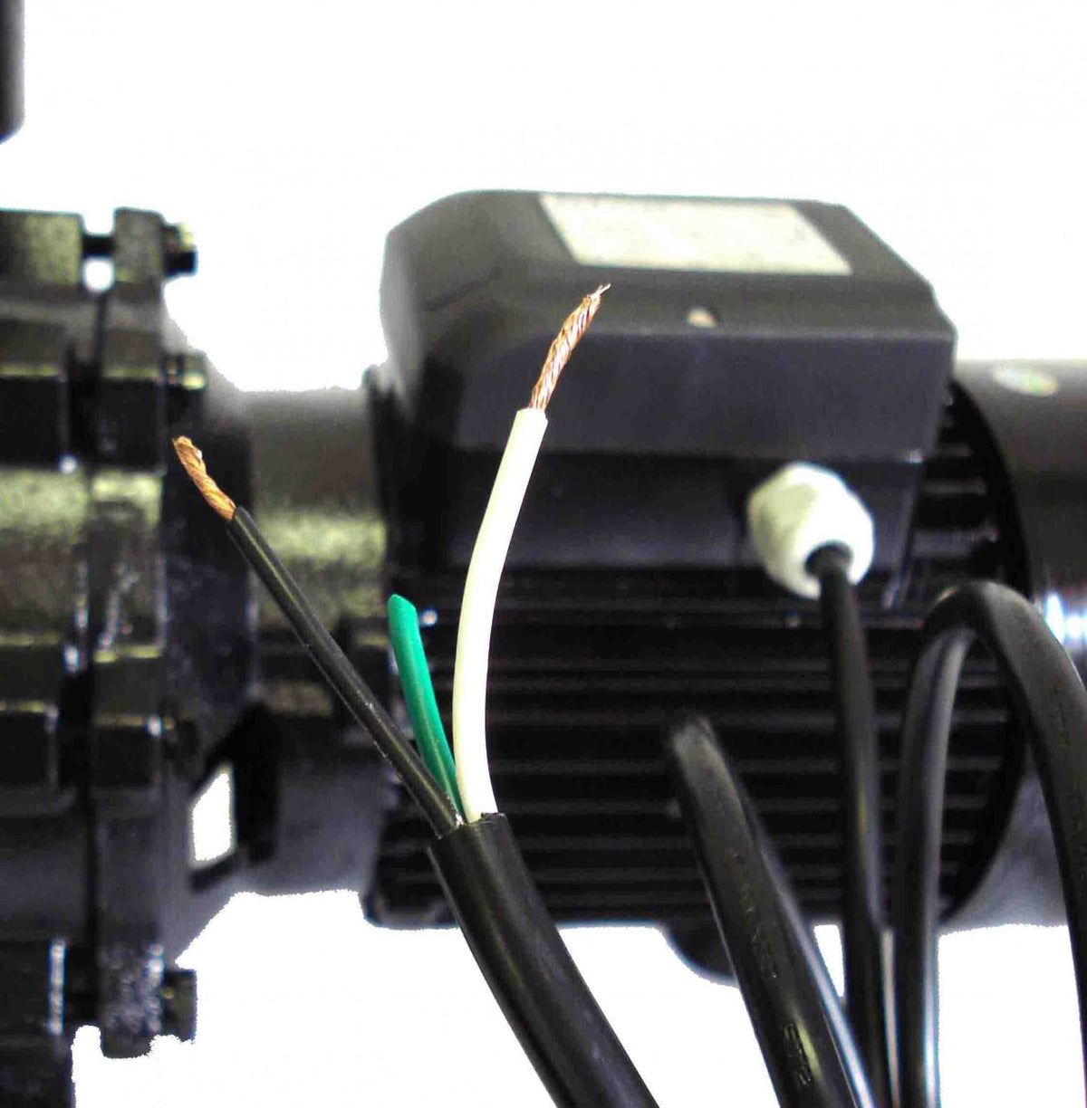 Tuhorse THC130-80 3HP 130GPM Max Centrifugal Pump for Drip, Aeroponic, and Open Flow Irrigation 2 hot wire and 1 ground